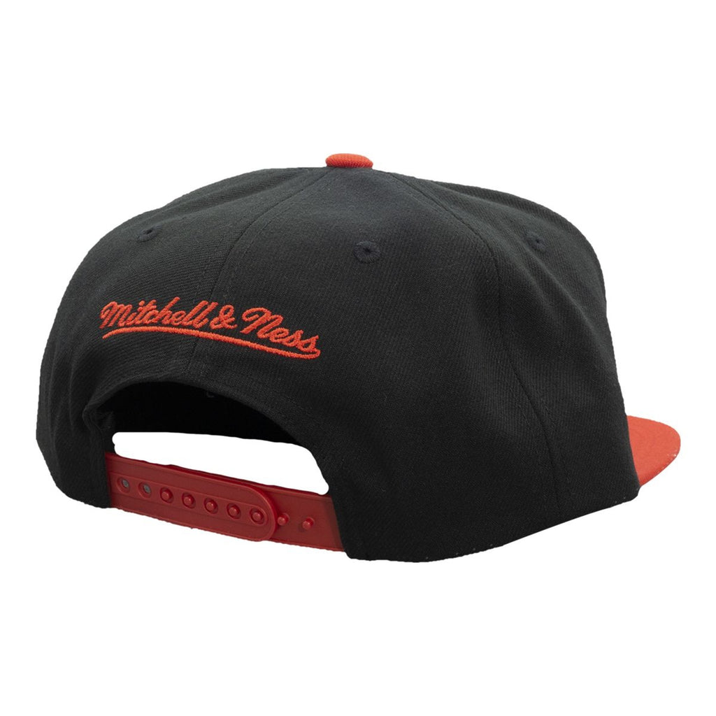 Mitchell & Ness Ottawa Senators Team Ground 2.0 Pro Cap Snapback Adjustable Cap